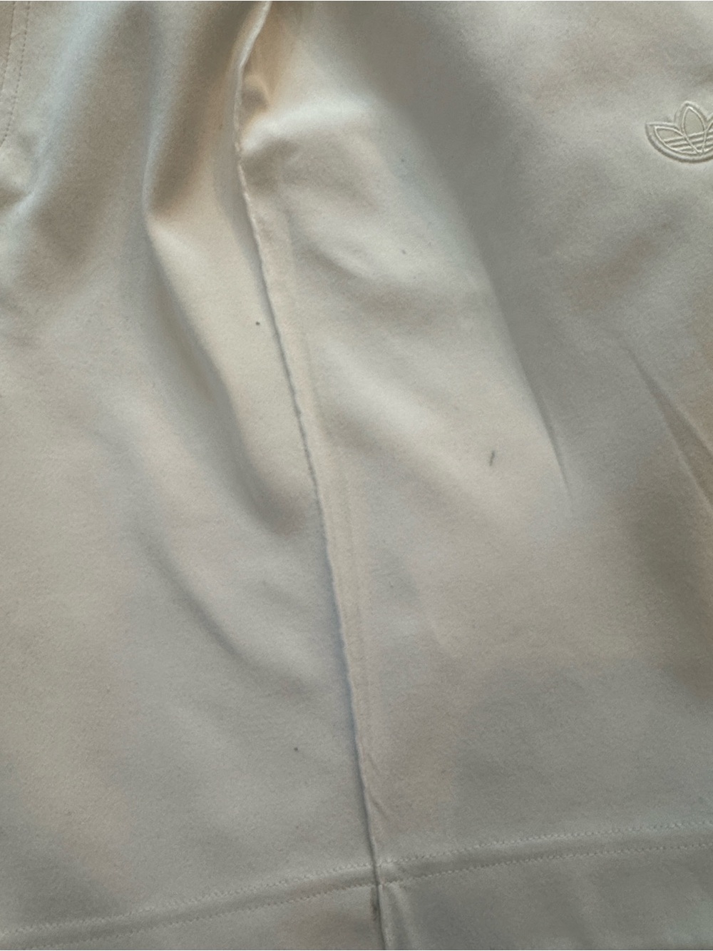 Adidas Blue Version Shorts Men’s Cream/ White Sz XL - Picture 7 of 8